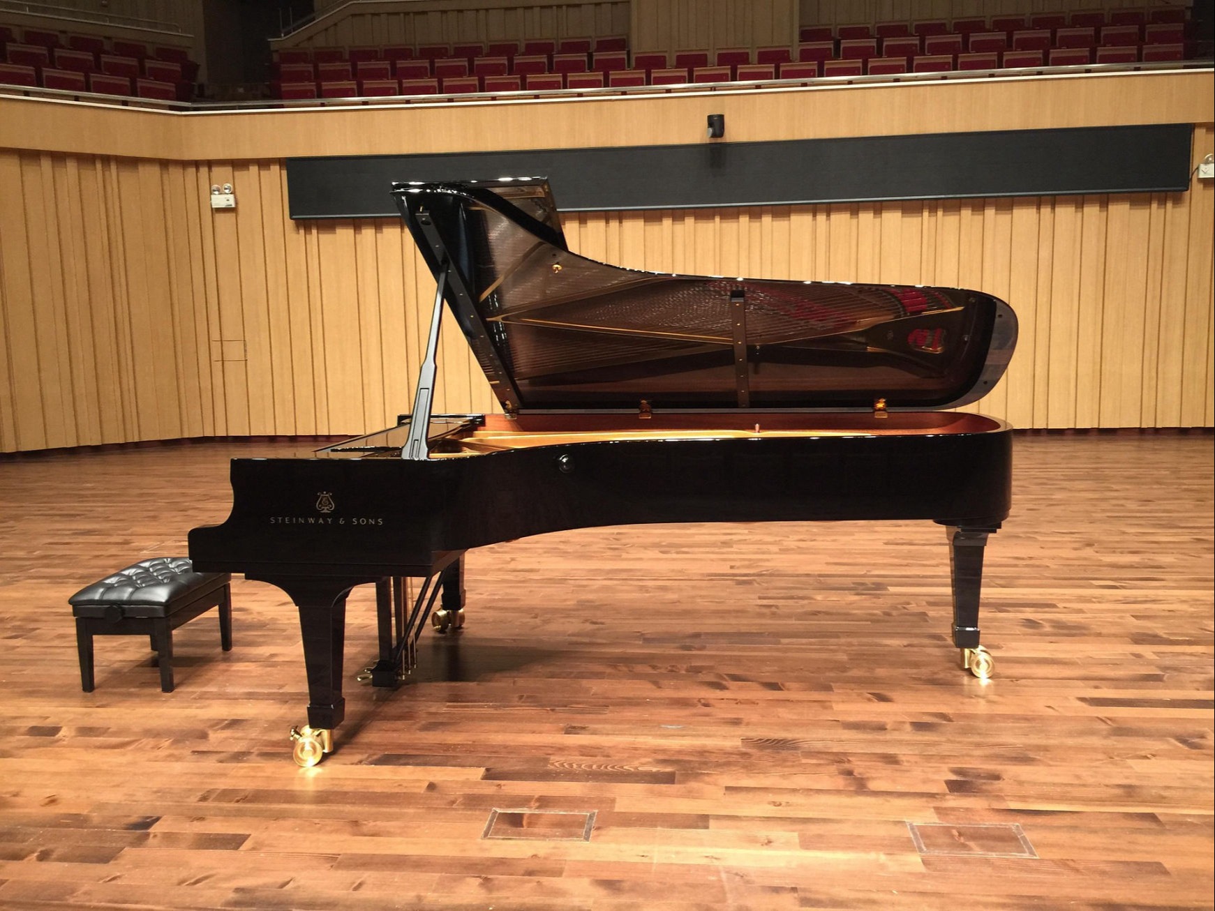 http://www.pianoschmiede.ch